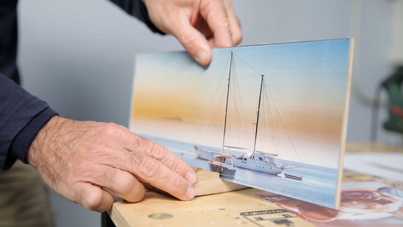 Cómo hacer un portaretratos de madera paso 4 Cómo hacer un portaretratos de madera paso 4