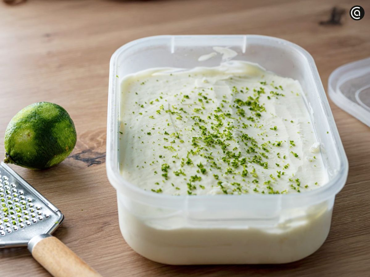 Espolvorea la ralladura de una lima