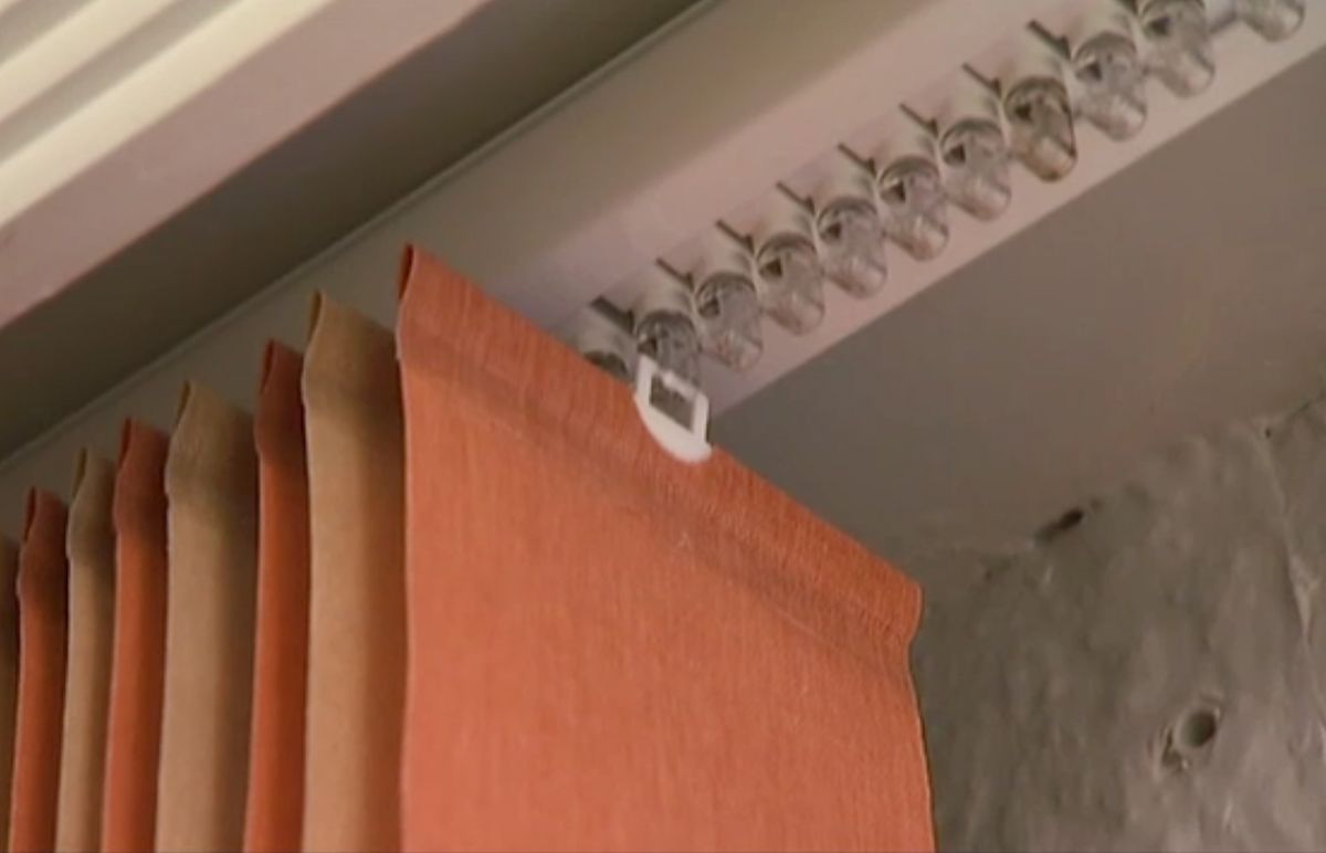 Decorar habitación juvenil con muebles clásicos paso 5