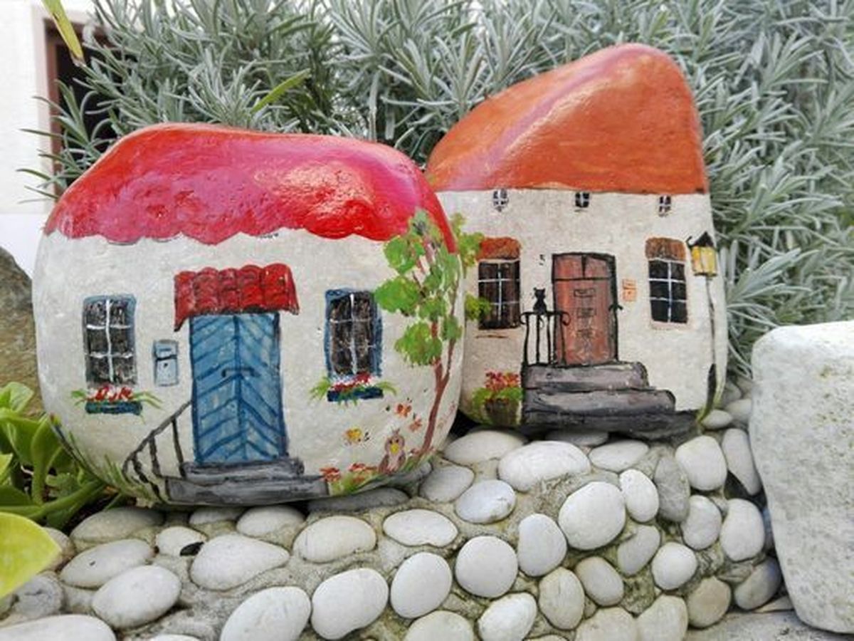piedras pintadas jardin casas pinterest thing you love