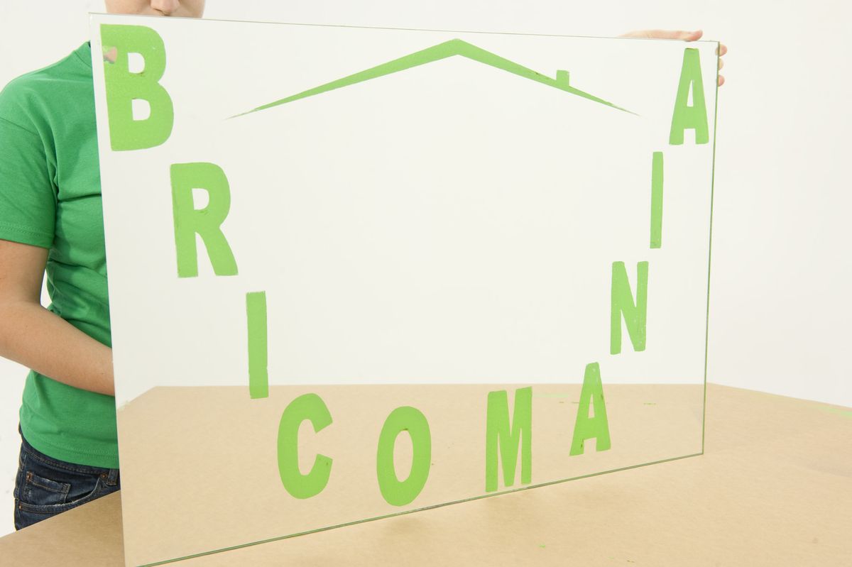 Grabar letras en espejo paso 10