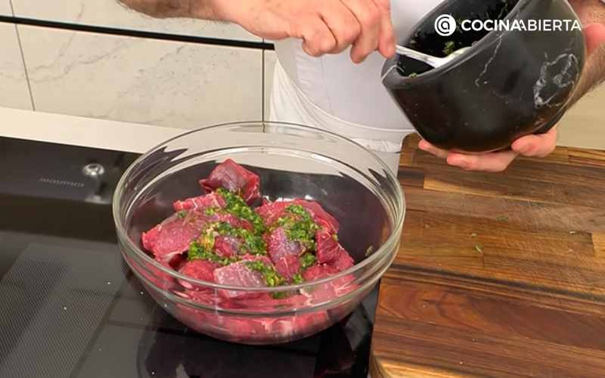 Macera el morcillo de ternera