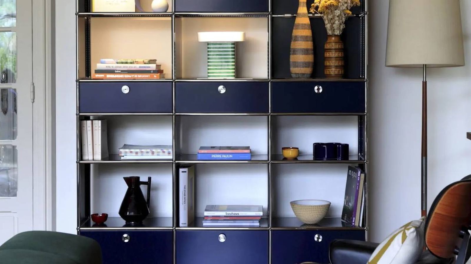 Los muebles modulares permiten diseñar el almacenamiento a medida según las necesidades del espacio. Los muebles modulares permiten diseñar el almacenamiento a medida según las necesidades del espacio.