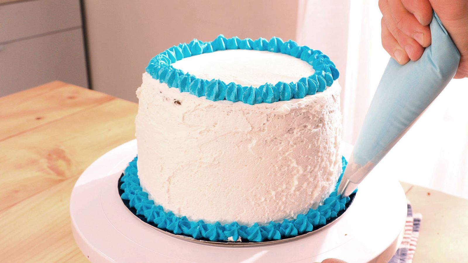 Tarta de cumpleaños Paso 6 Tarta de cumpleaños Paso 6
