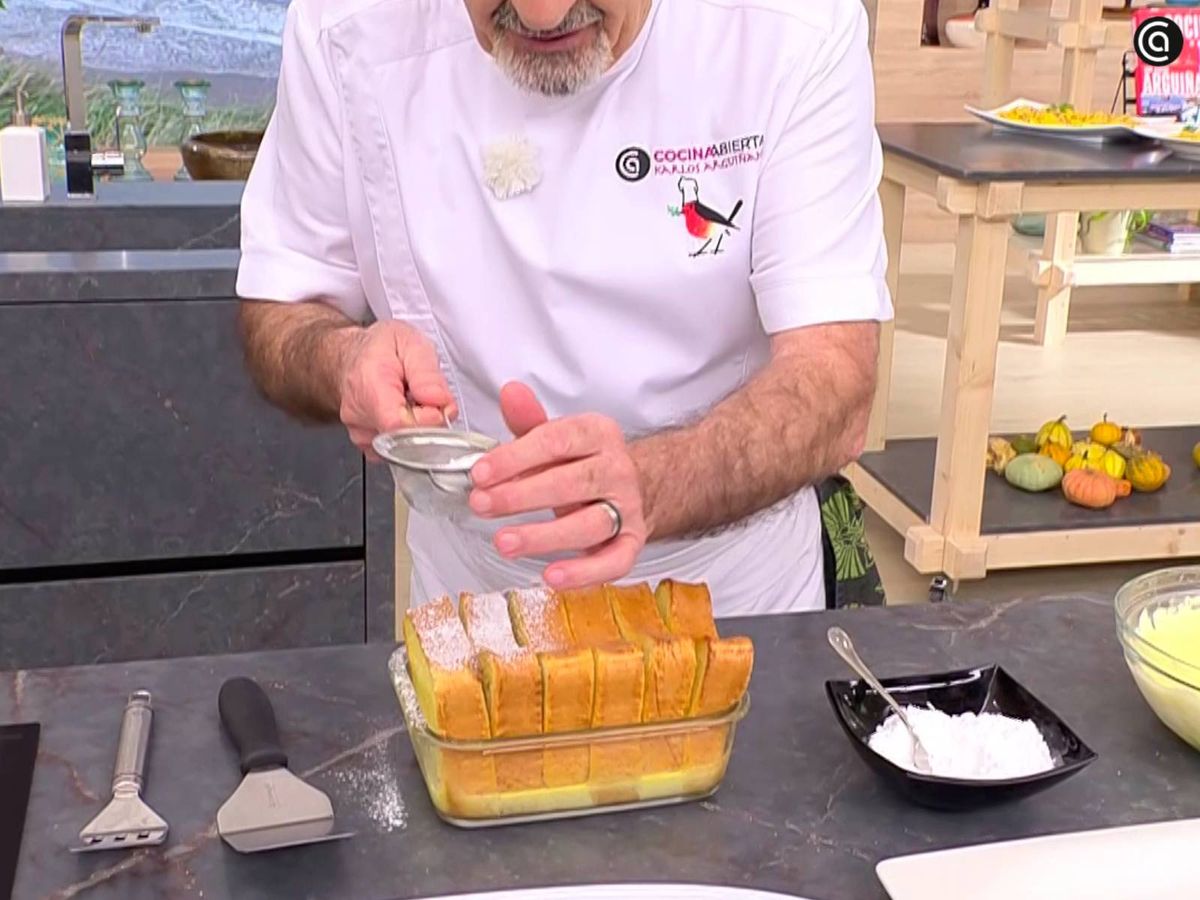 Espolvorea con azúcar glas