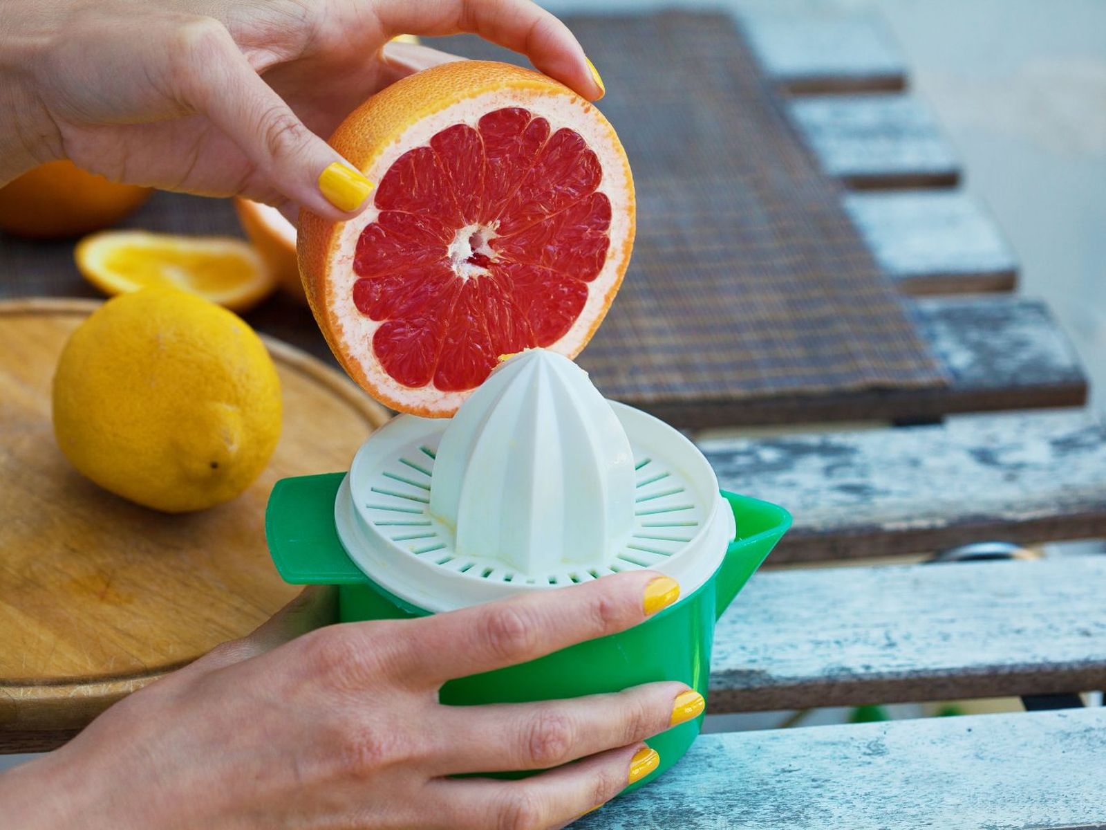 Cómo hacer zumo de pomelo Cómo hacer zumo de pomelo