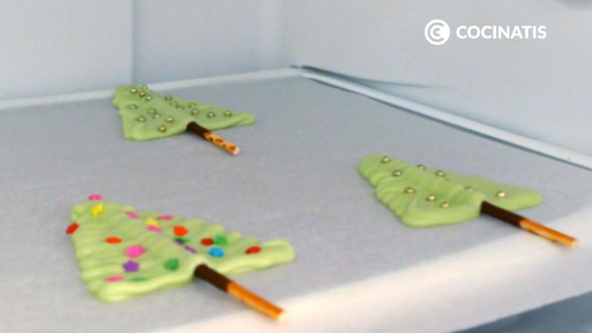 Receta de arbolitos de Navidad de chocolate  paso 4