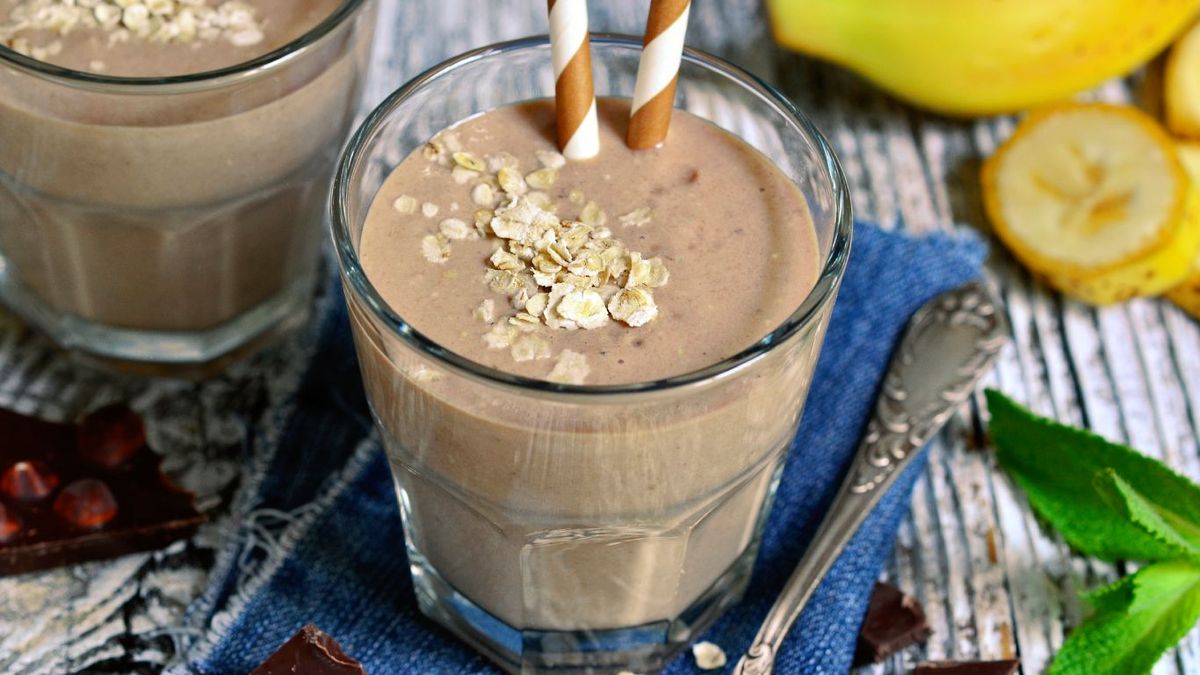 Batido de plátano, cacao y avena