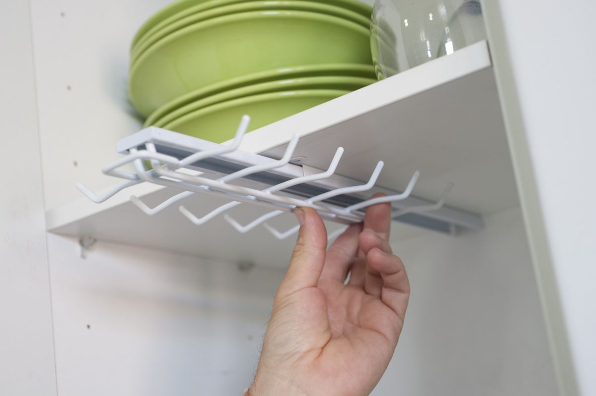 Brico 0653 2 Colocar cuelga tazas paso 4