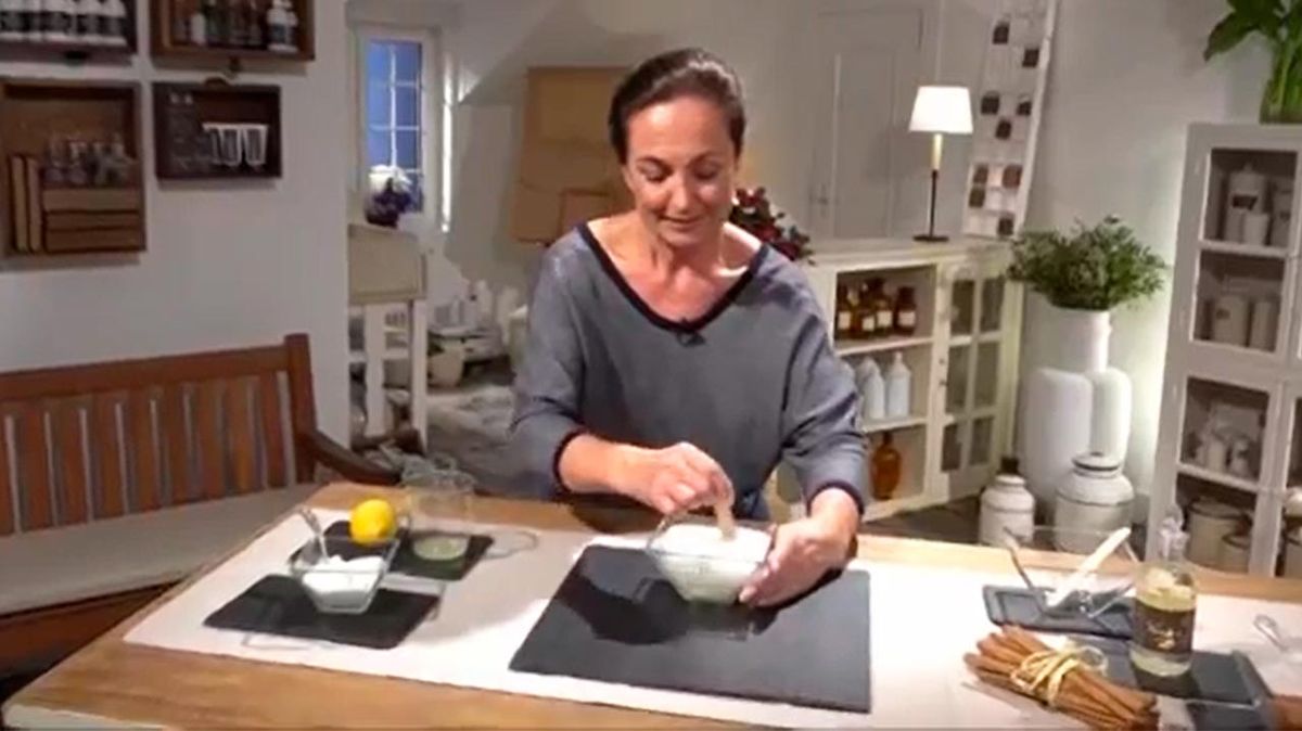 belleza cabello exfoliante casero para eliminar caspa de limon y bicarbonato