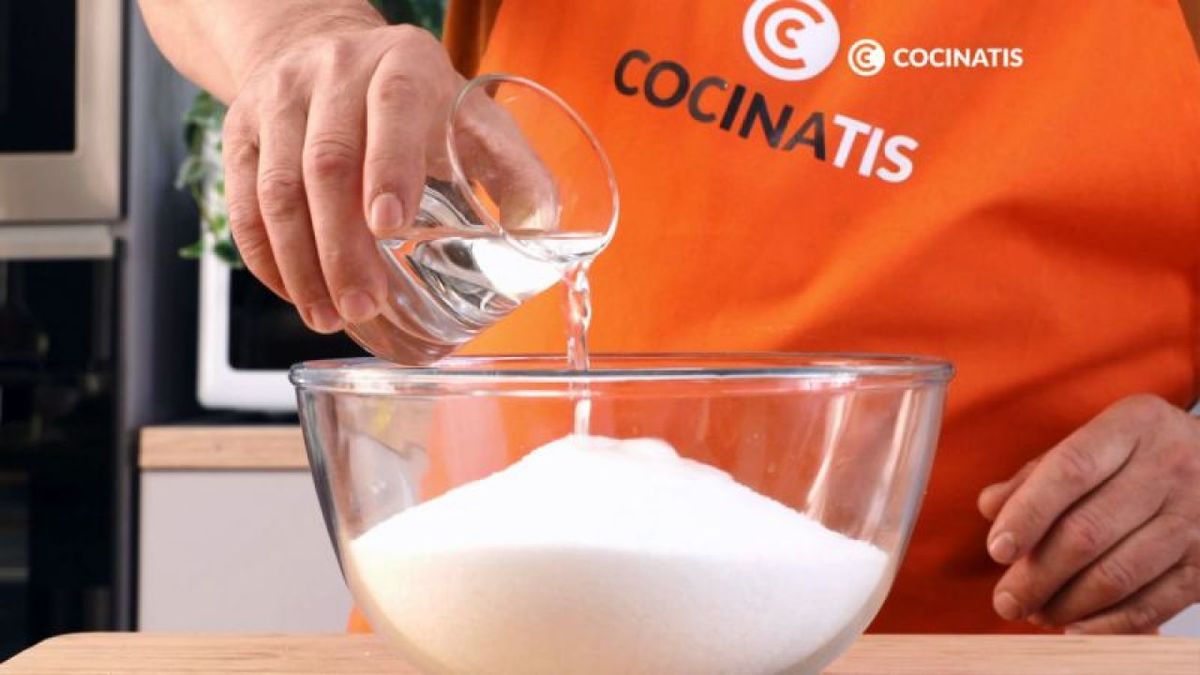 Agregamos agua a la sal