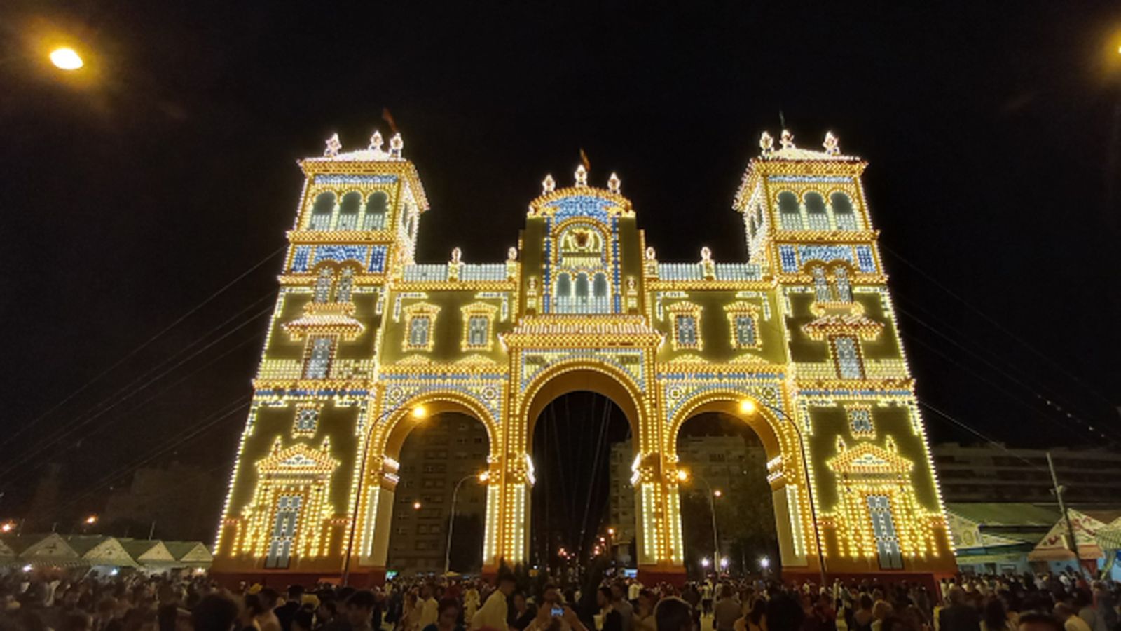 feria de abril todo lo que necesitas saber y 4 cosas que no puedes perderte la portada feria de abril todo lo que necesitas saber y 4 cosas que no puedes perderte la portada