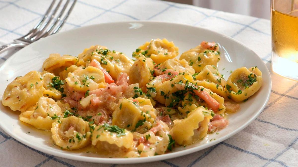 Tortellini con salsa carbonara   Paso 5