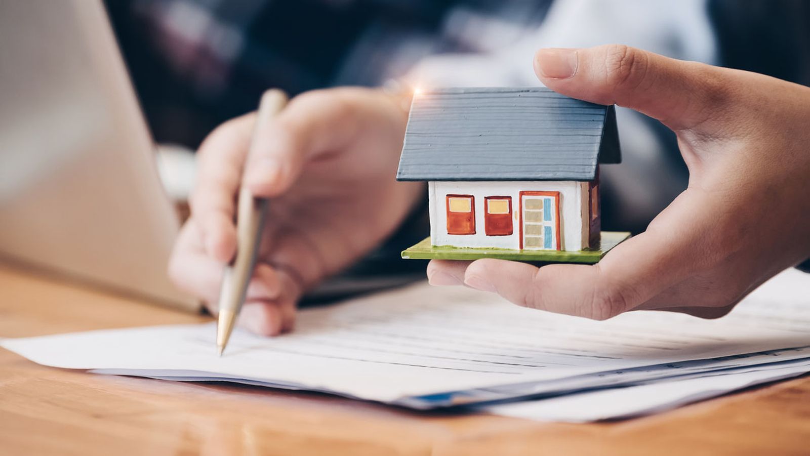 tres gastos asociados a la venta de un piso que nos podemos ahorrar tres gastos asociados a la venta de un piso que nos podemos ahorrar