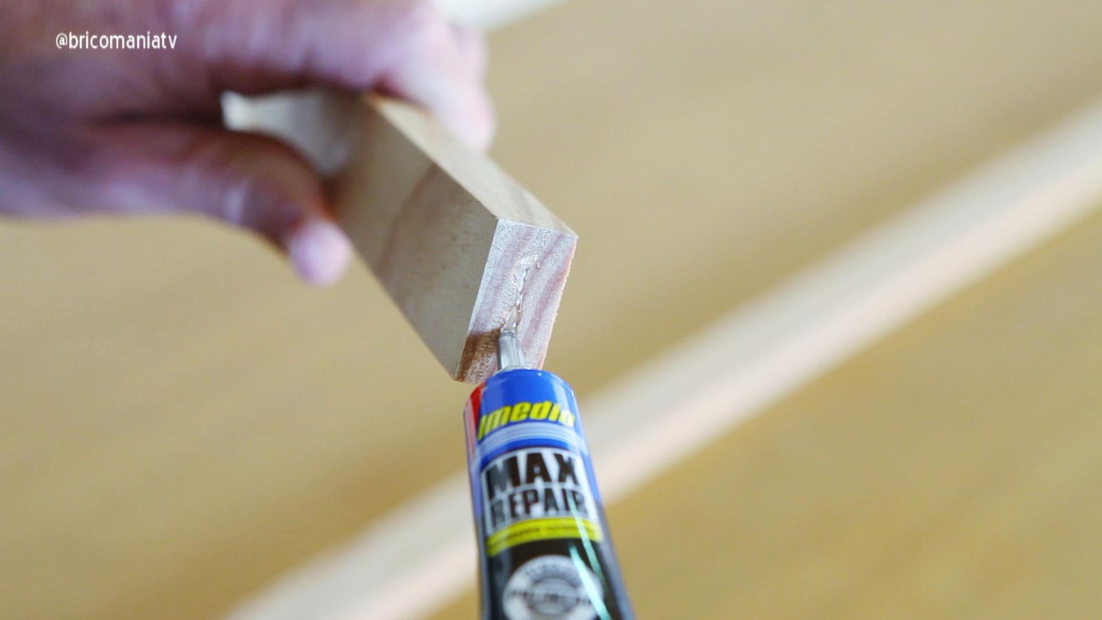 Cómo hacer cuadros de tela paso 5 Cómo hacer cuadros de tela paso 5