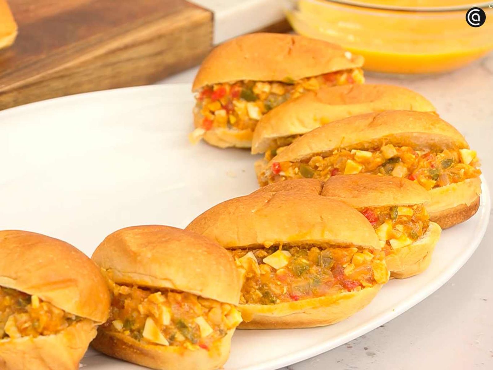 Rellena los bollitos