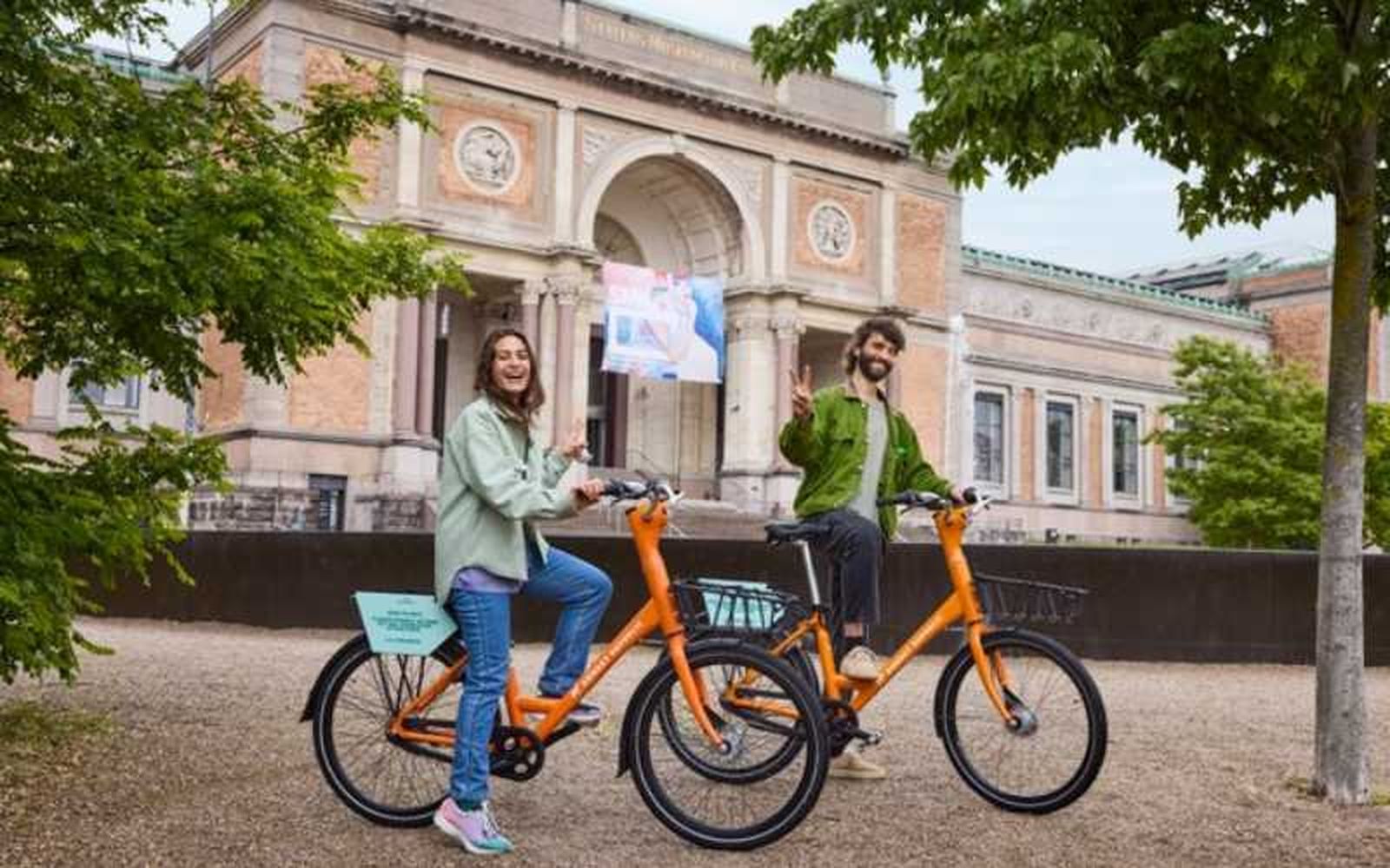 La bicicleta es uno de los medios más utilizados en Copenhague La bicicleta es uno de los medios más utilizados en Copenhague