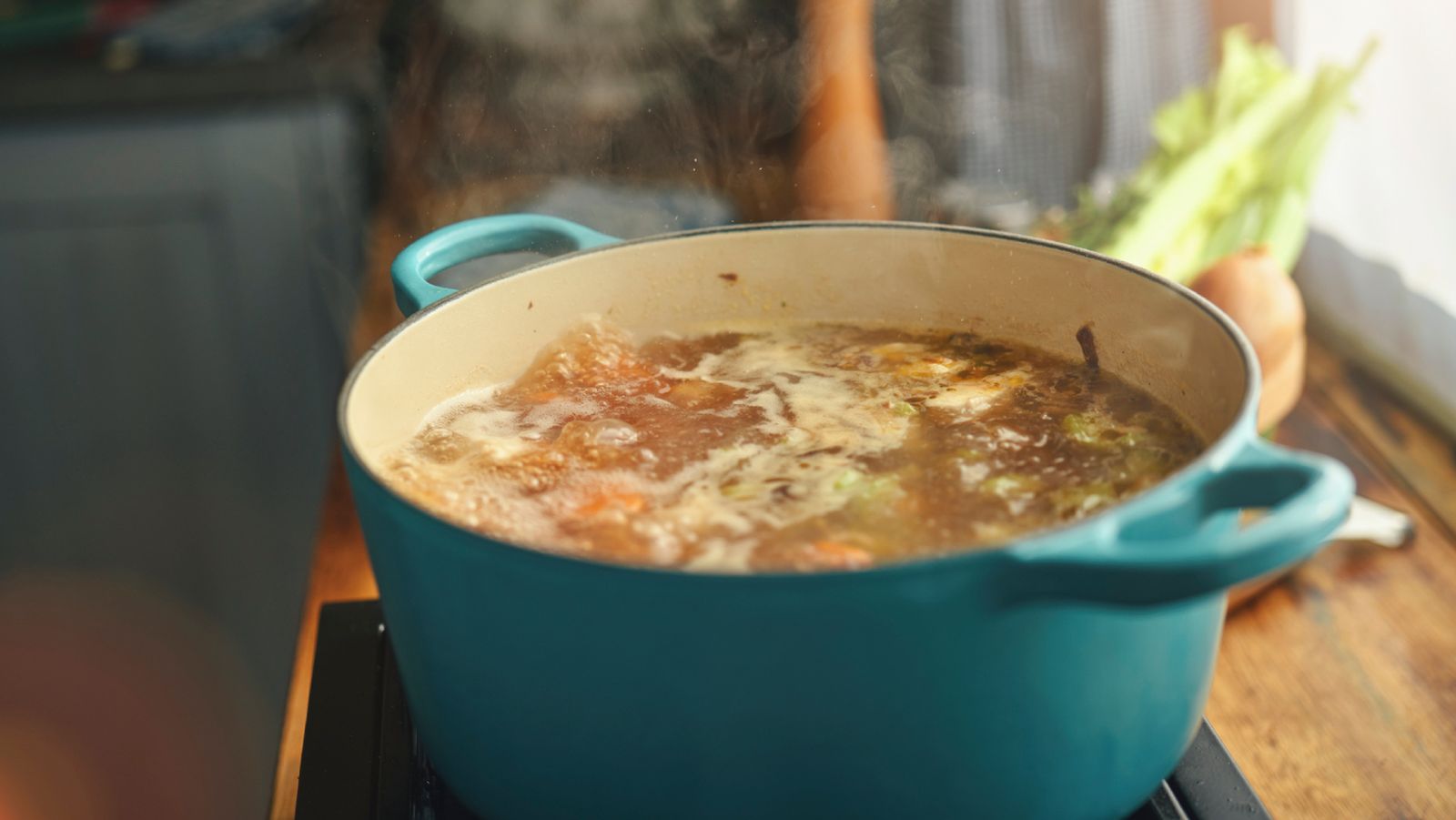 En días como el Blue Monday, platos que se hacen a fuego lento y se pueden repetir varios días encajan especialmente bien con el ritmo del invierno.