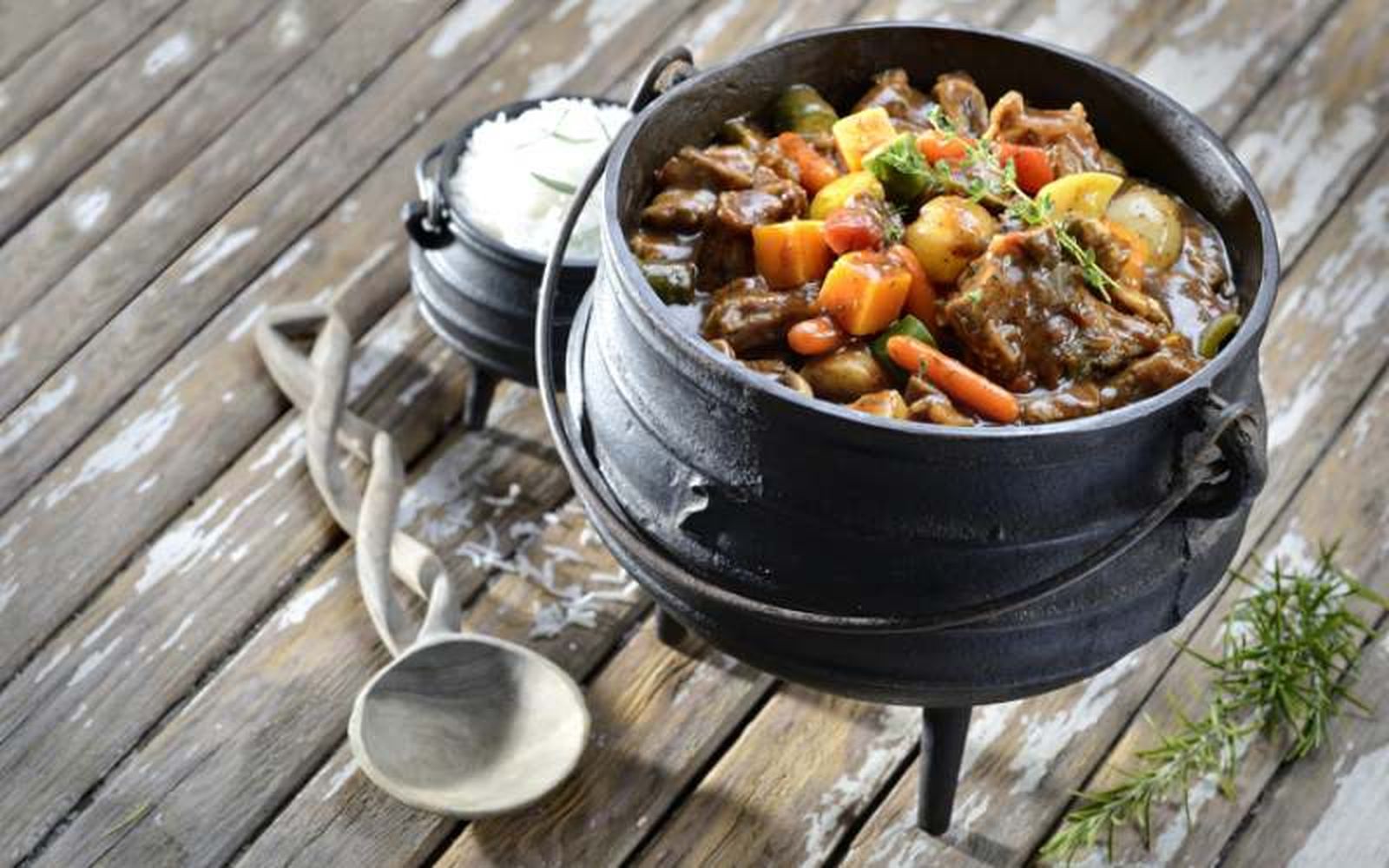 Pojiekos es uno de los platos más tradicionales de la cocina sudafricana Pojiekos es uno de los platos más tradicionales de la cocina sudafricana