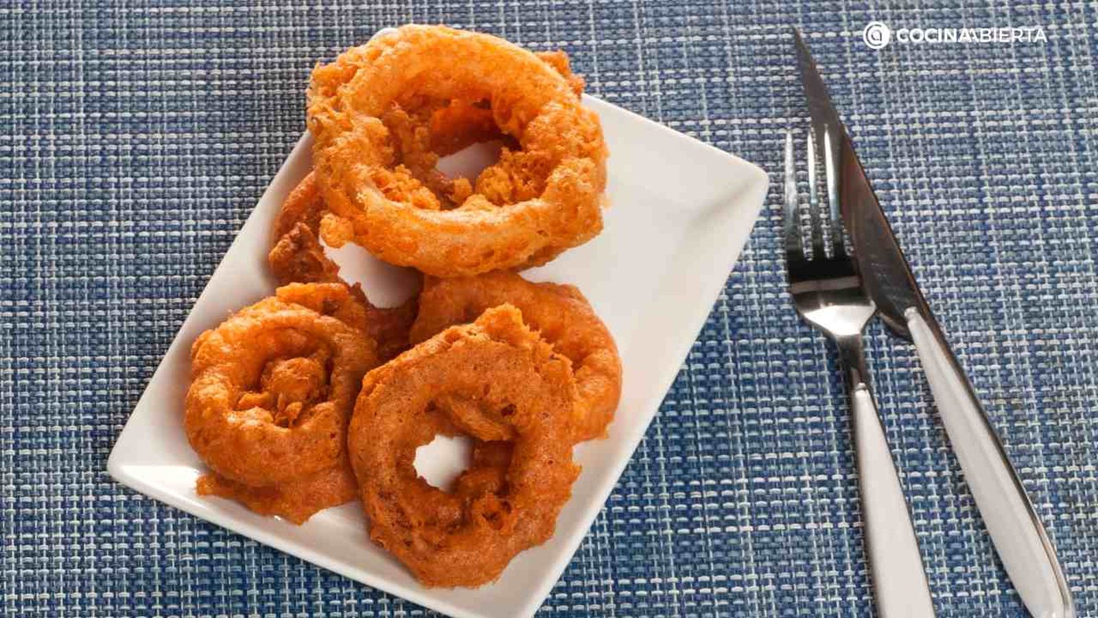 Sigue los pasos de Bruno Oteiza para conseguir unos aros de cebolla en tempura crujientes Sigue los pasos de Bruno Oteiza para conseguir unos aros de cebolla en tempura crujientes