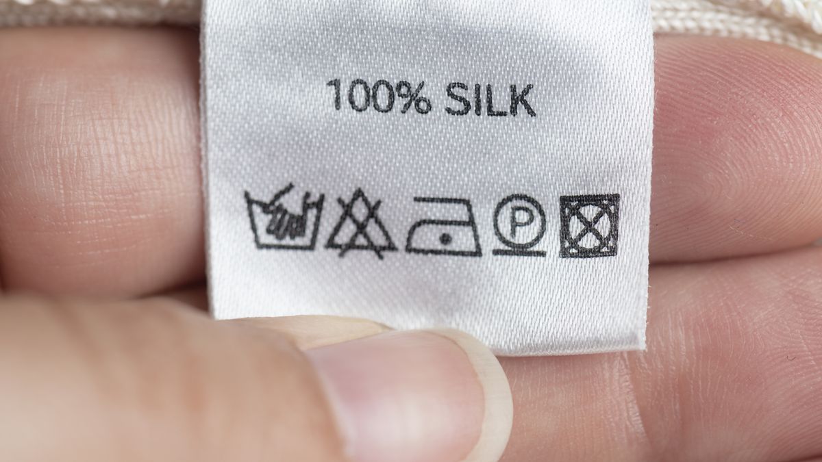 La seda y el encaje son telas que tampoco toleran bien el calor