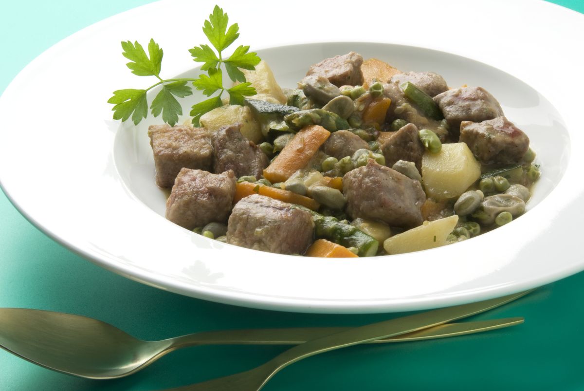 KARL45930510 Ternera en menestra