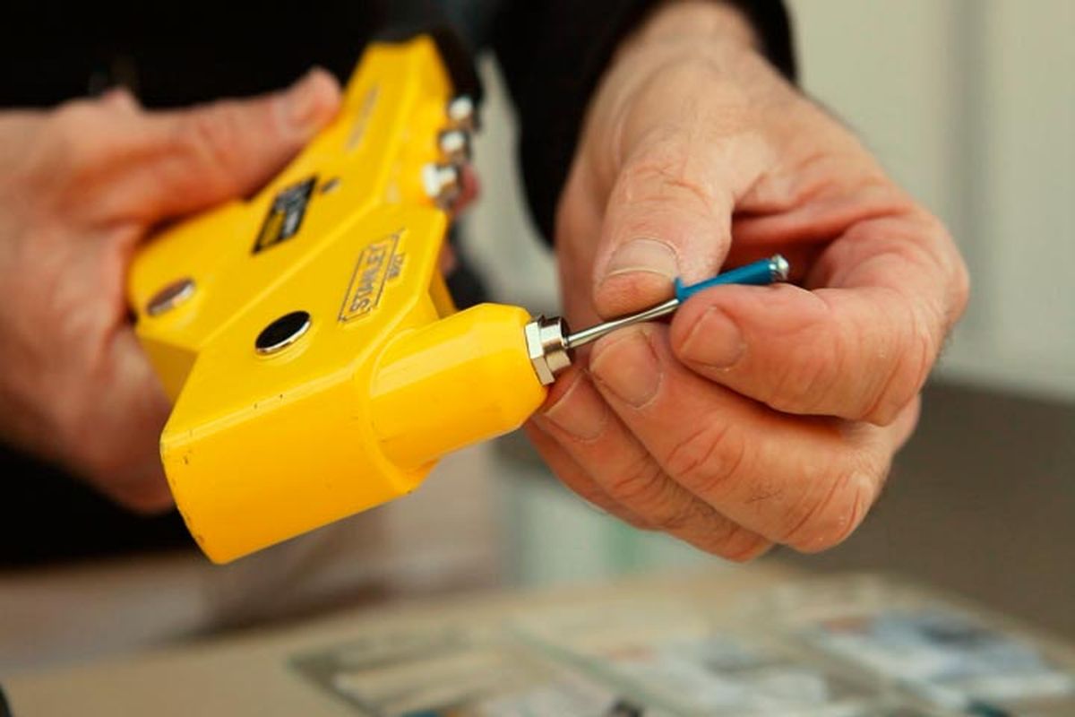 Cómo hacer remaches en flor