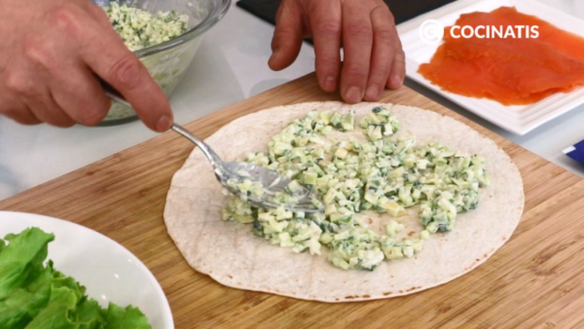 09 receta wrap de salmon ahumado paso 3