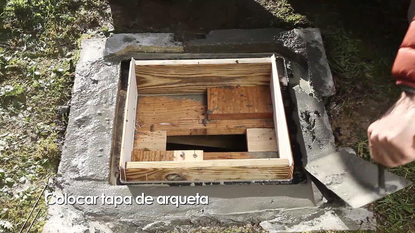 Como colocar una tapa de arqueta paso 6 Como colocar una tapa de arqueta paso 6