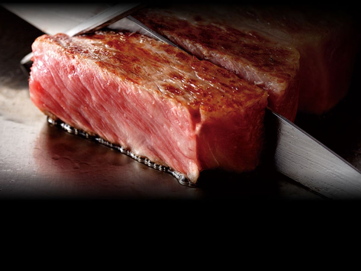 Más allá del nombre, lo que marca la diferencia es la trazabilidad, el origen y el sello oficial. Sin eso, no es Kobe, por muy buena que esté