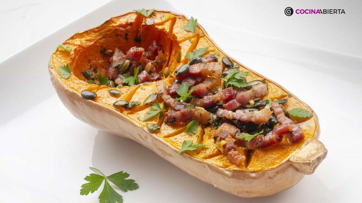 Calabaza asada al horno con panceta, un plato perfecto para los días de otoño
