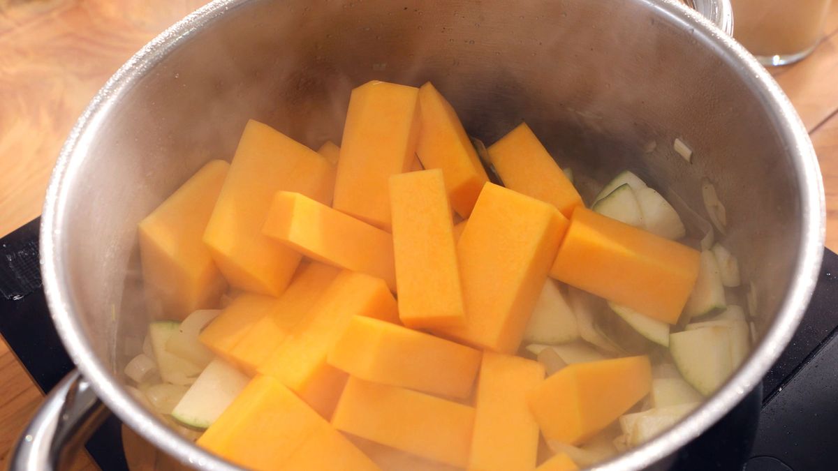 Crema de calabaza, calabacín y puerro   Paso 2