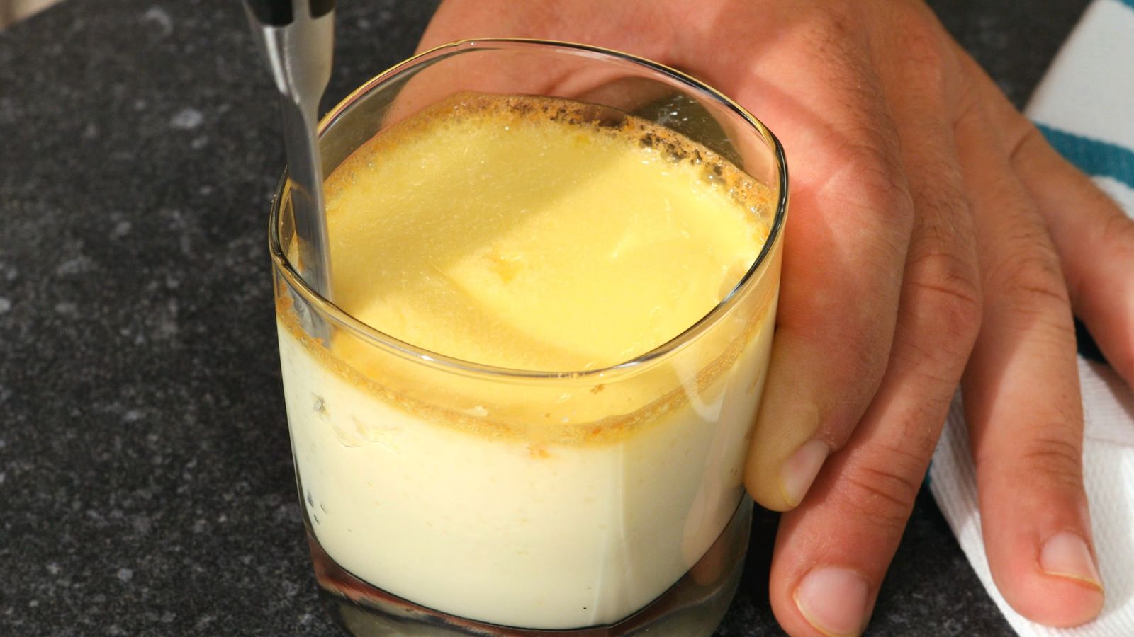 Flan de huevo en el microondas Paso 5 Flan de huevo en el microondas Paso 5