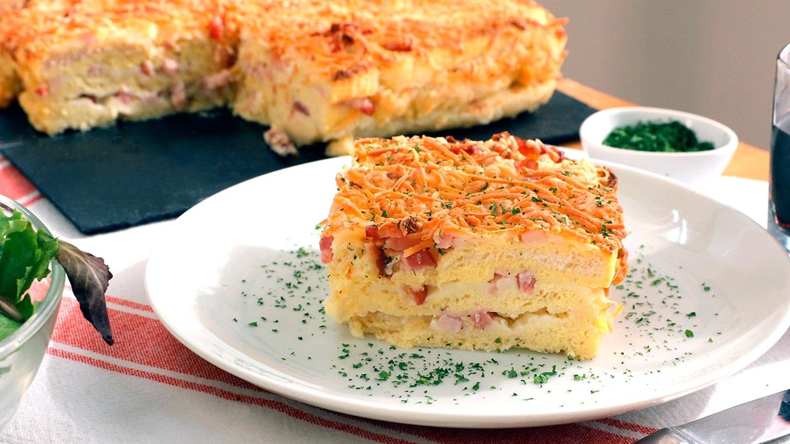 Recetas fáciles con pan de molde pastel de bacon y queso con pan de molde Recetas fáciles con pan de molde pastel de bacon y queso con pan de molde