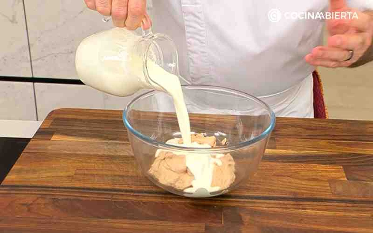 Segundo paso para hacer la crema de foie