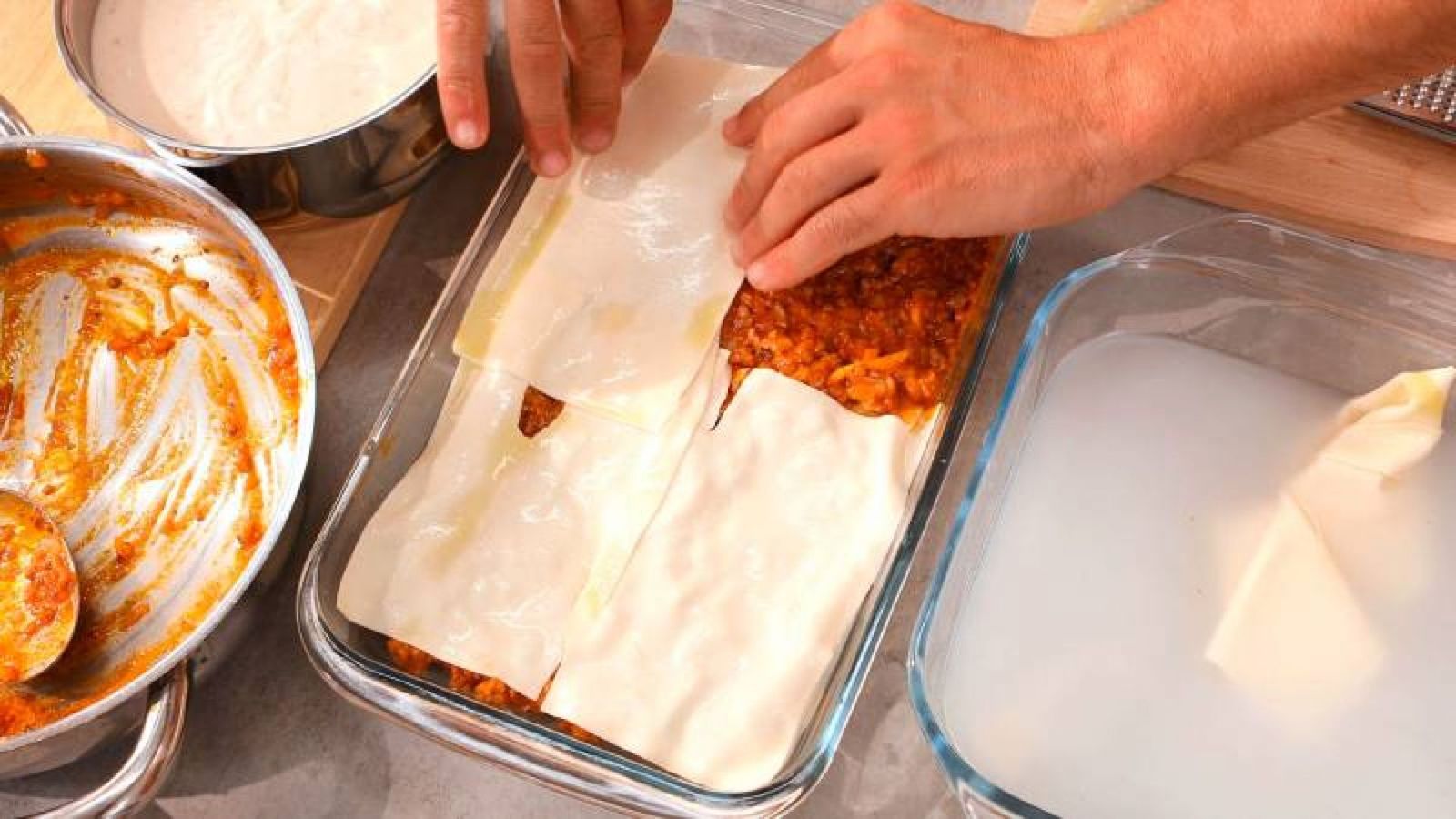 Lasaña de carne a la boloñesa Paso 5 Lasaña de carne a la boloñesa Paso 5