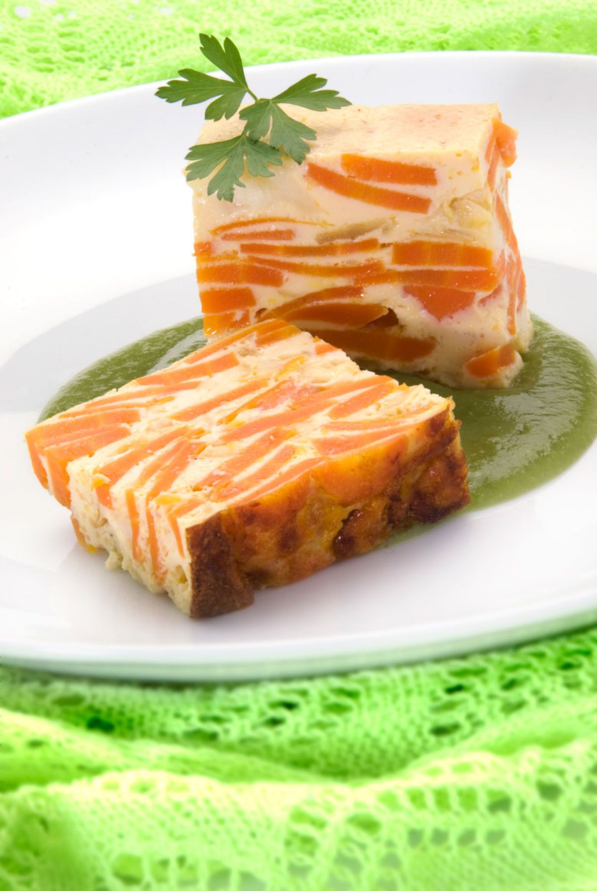 Flan de zanahoria y queso con crema de judías verdes