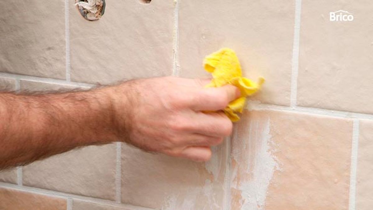 452 rev cuart bano p20