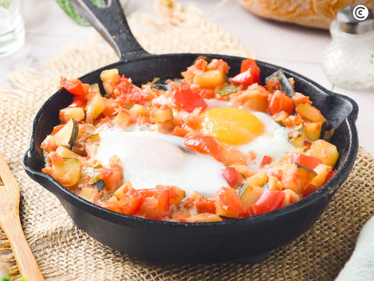 Pisto manchego con huevo