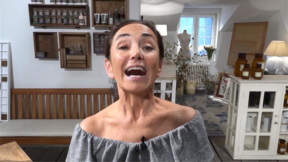 8 ejercicios de yoga facial maxi ejercicio3