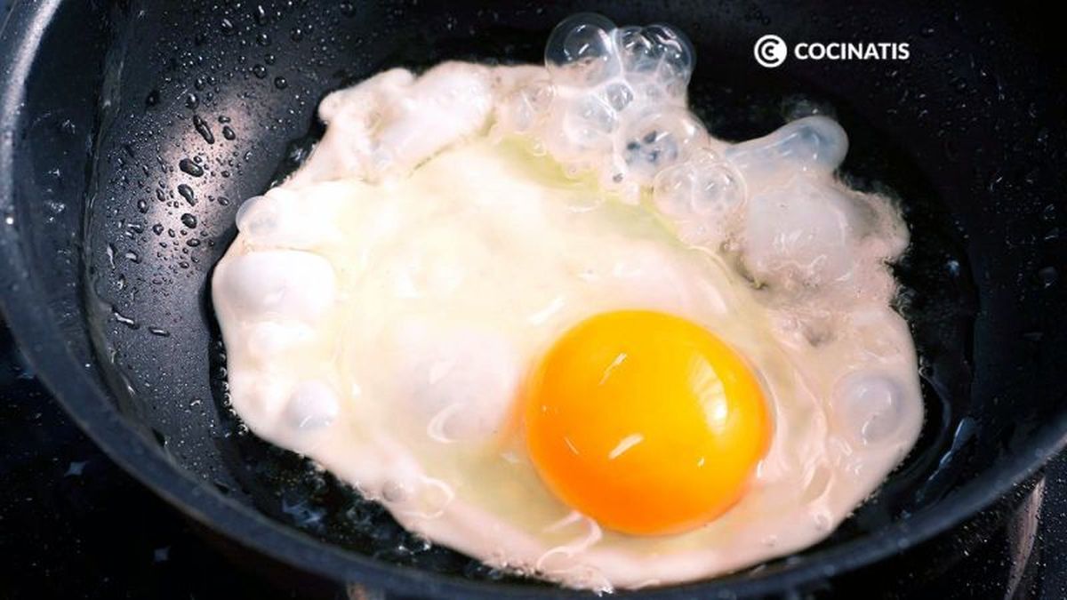Freímos el huevo