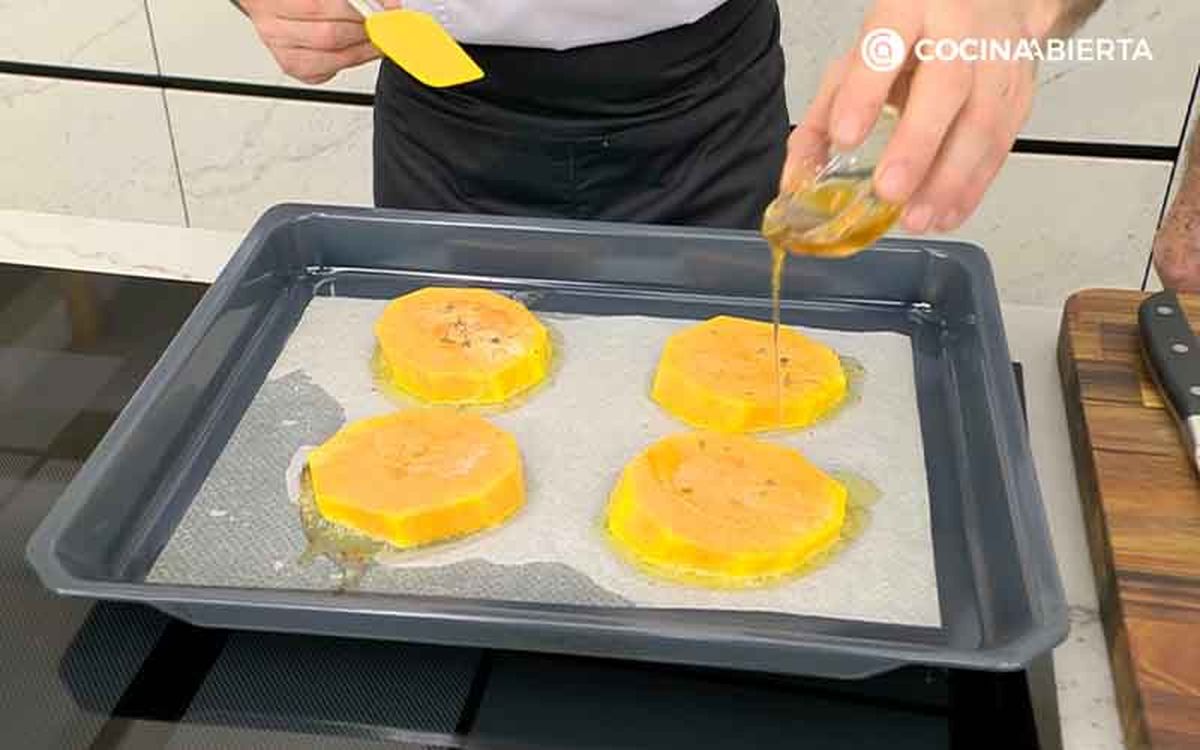 Carameliza las calabazas asadas con miel