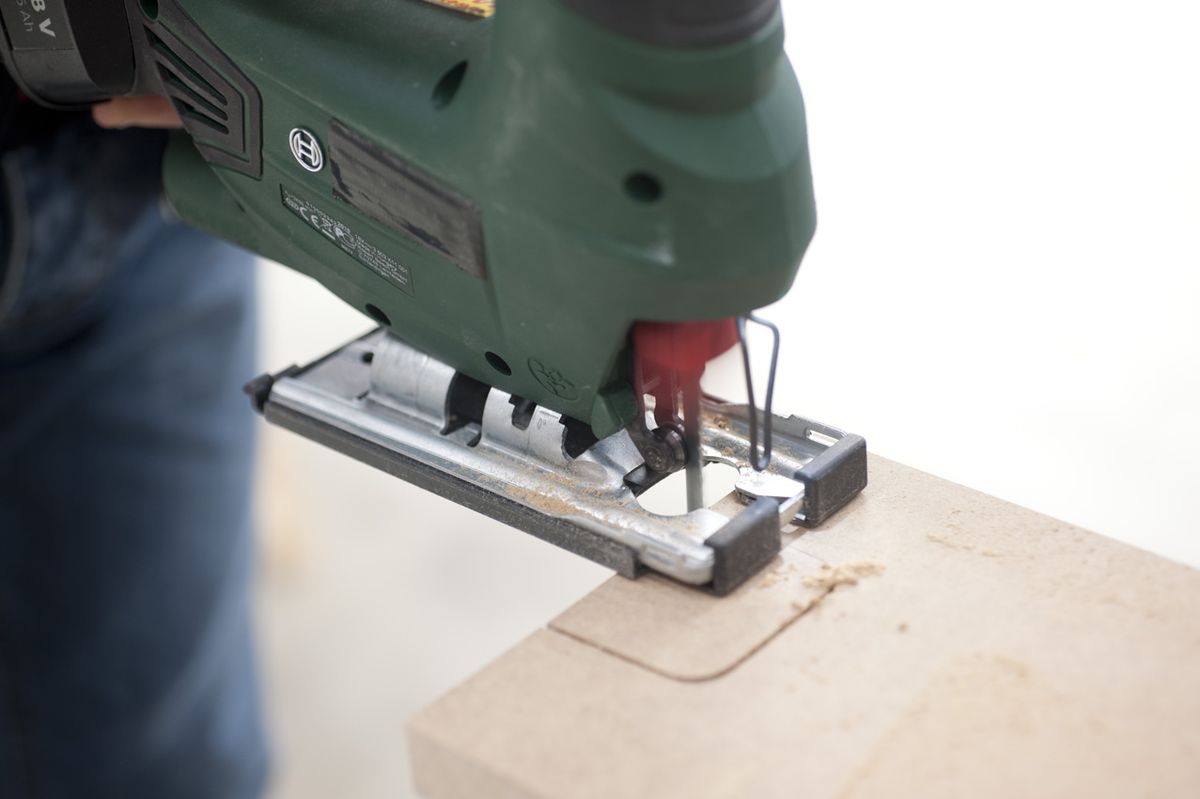 Bricomania 687 Mueble multimedia giratorio p2