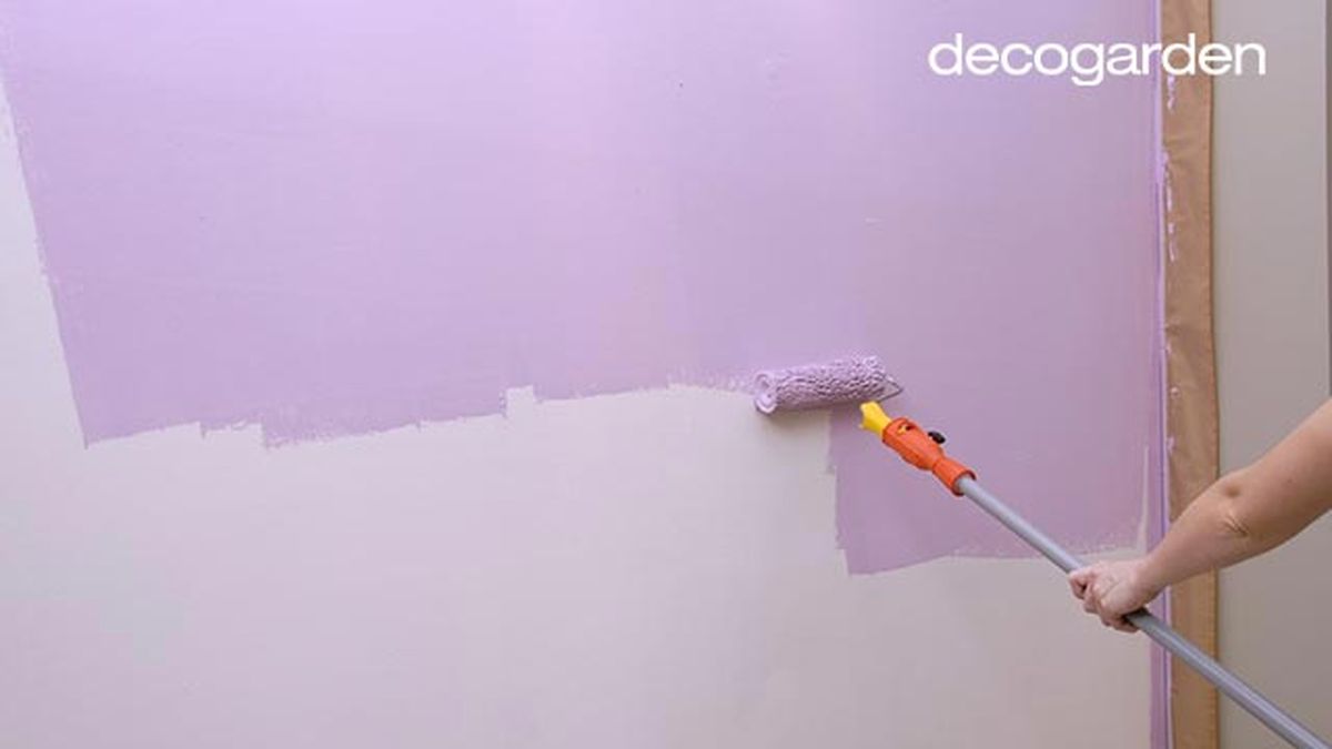 Cómo pintar una pared con líneas verticales   paso 2