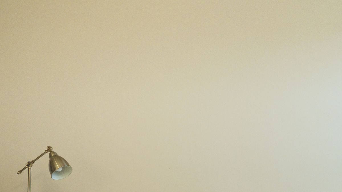 para dar profundidad y textura, puedes combinar textiles en capas