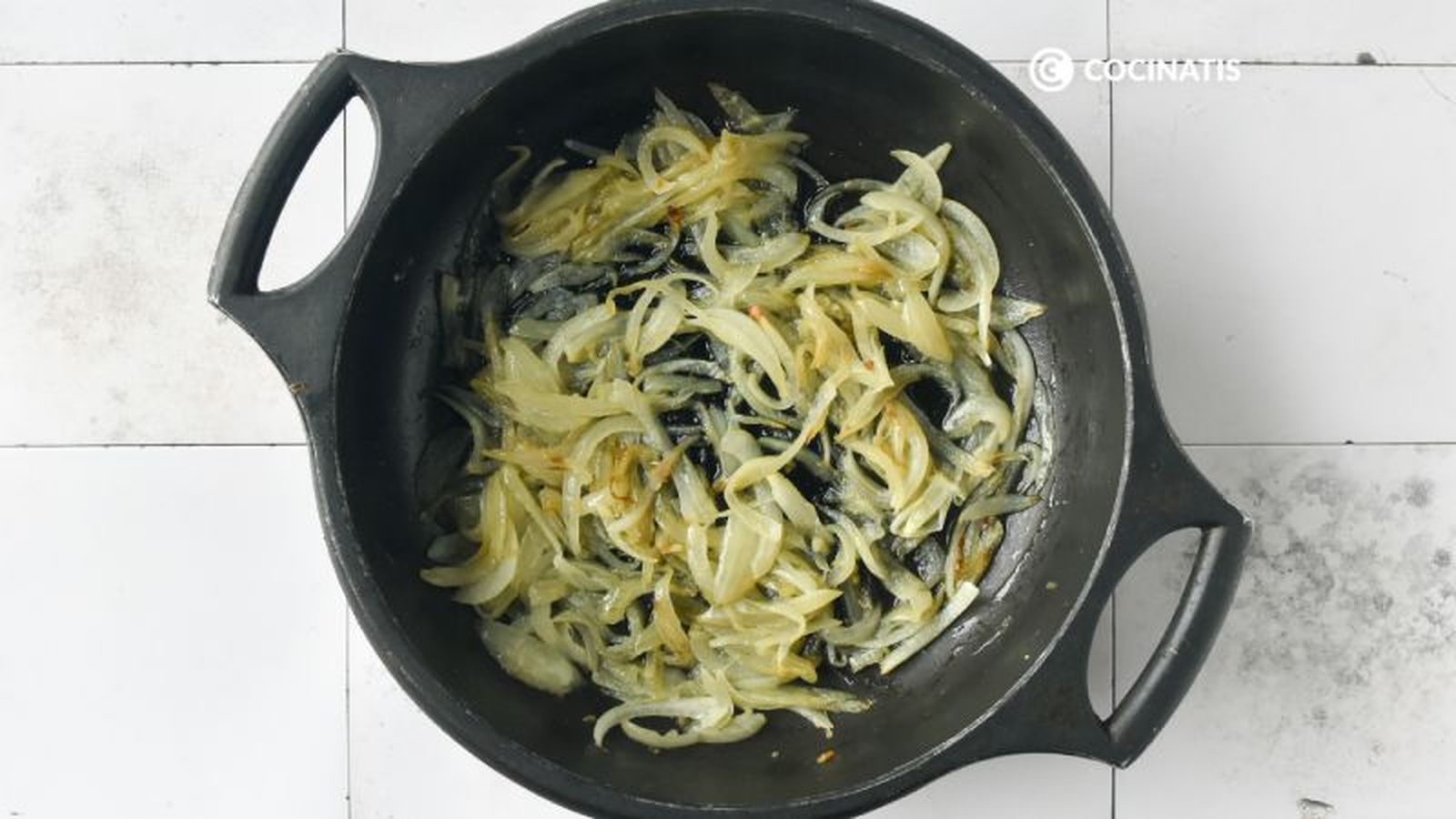 Pochamos la cebolla