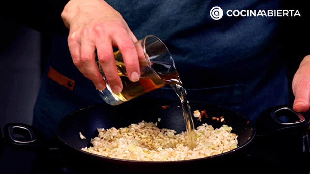 CTIS0896 receta risotto rojo de remolacha paso 3 ca