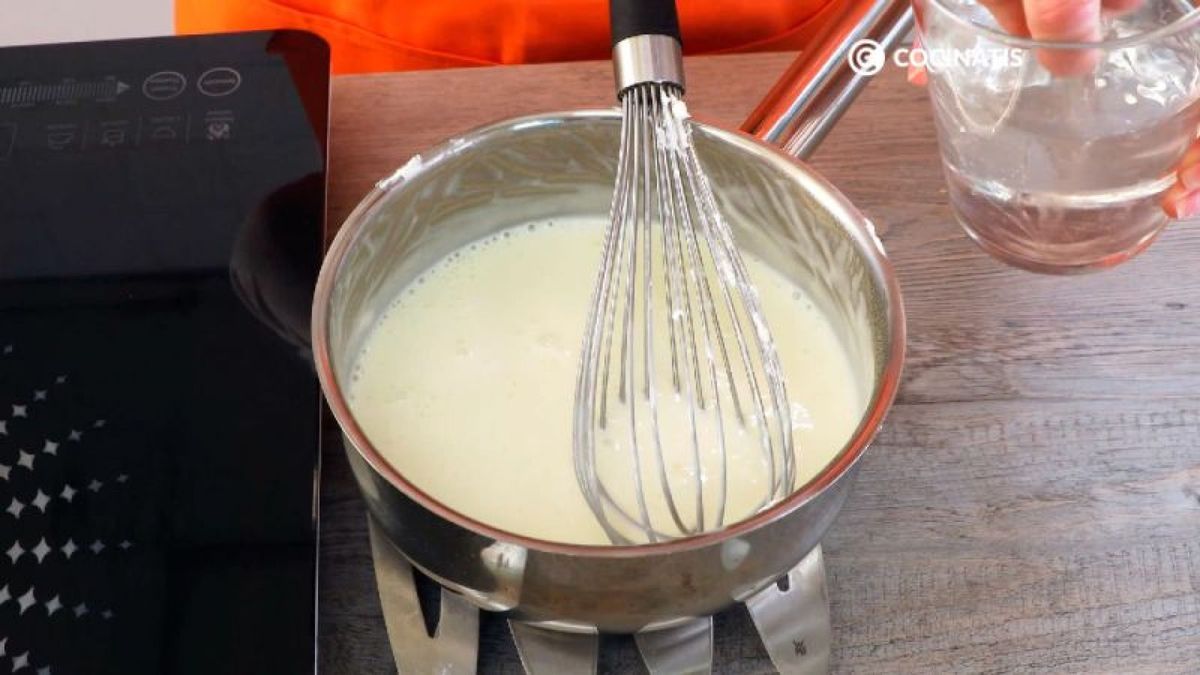 Gelatina para solidificar la tarta de queso de San Valentín