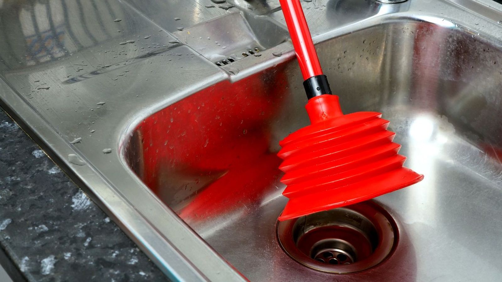 Desatascar fregadero