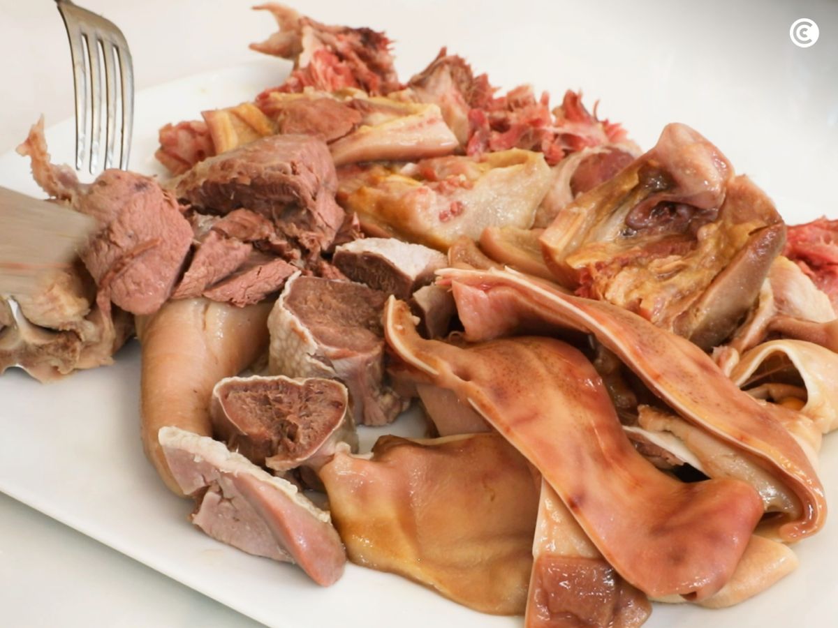 Trocea toda la carne